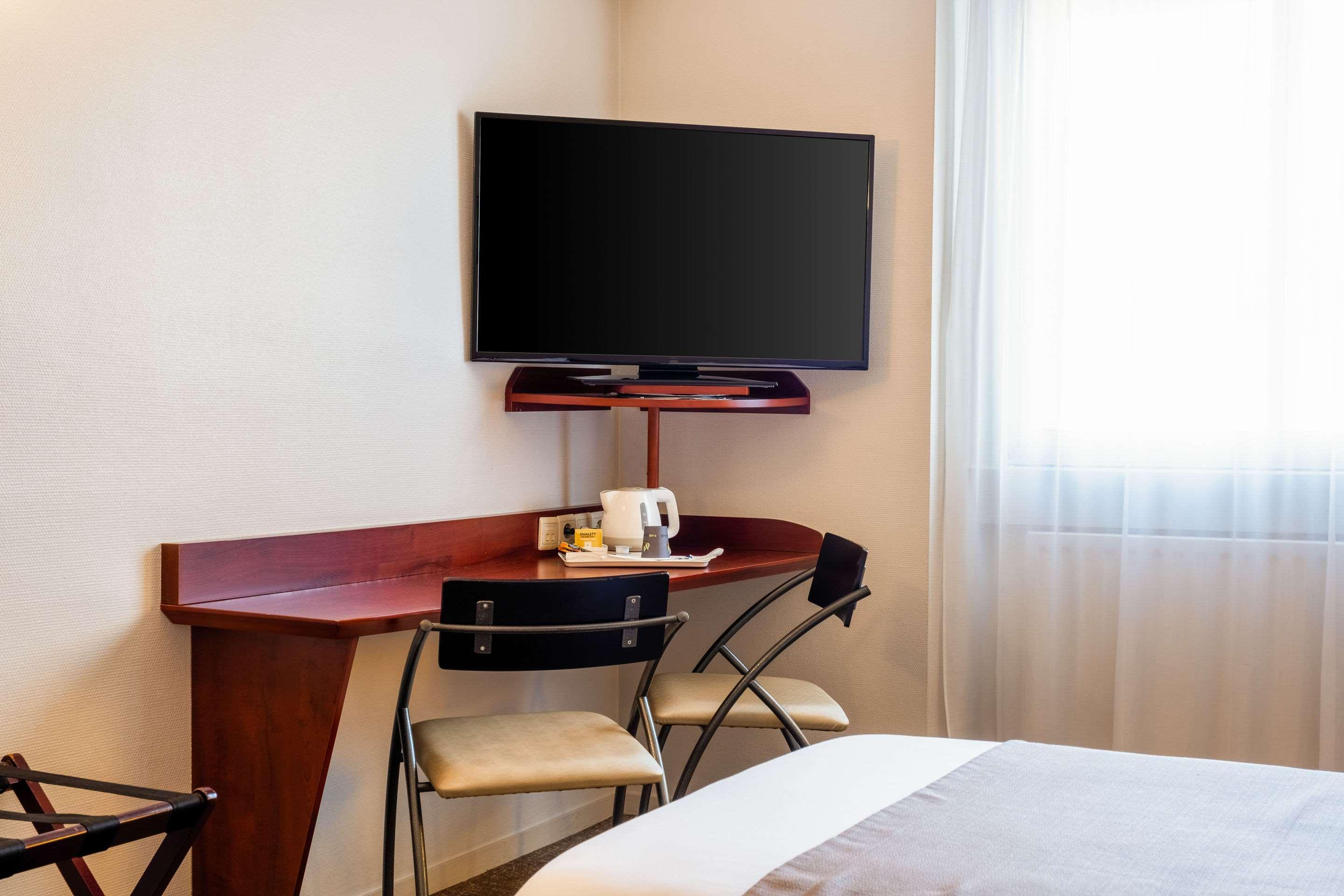 Quality Hotel Pau Centre Bosquet Екстер'єр фото