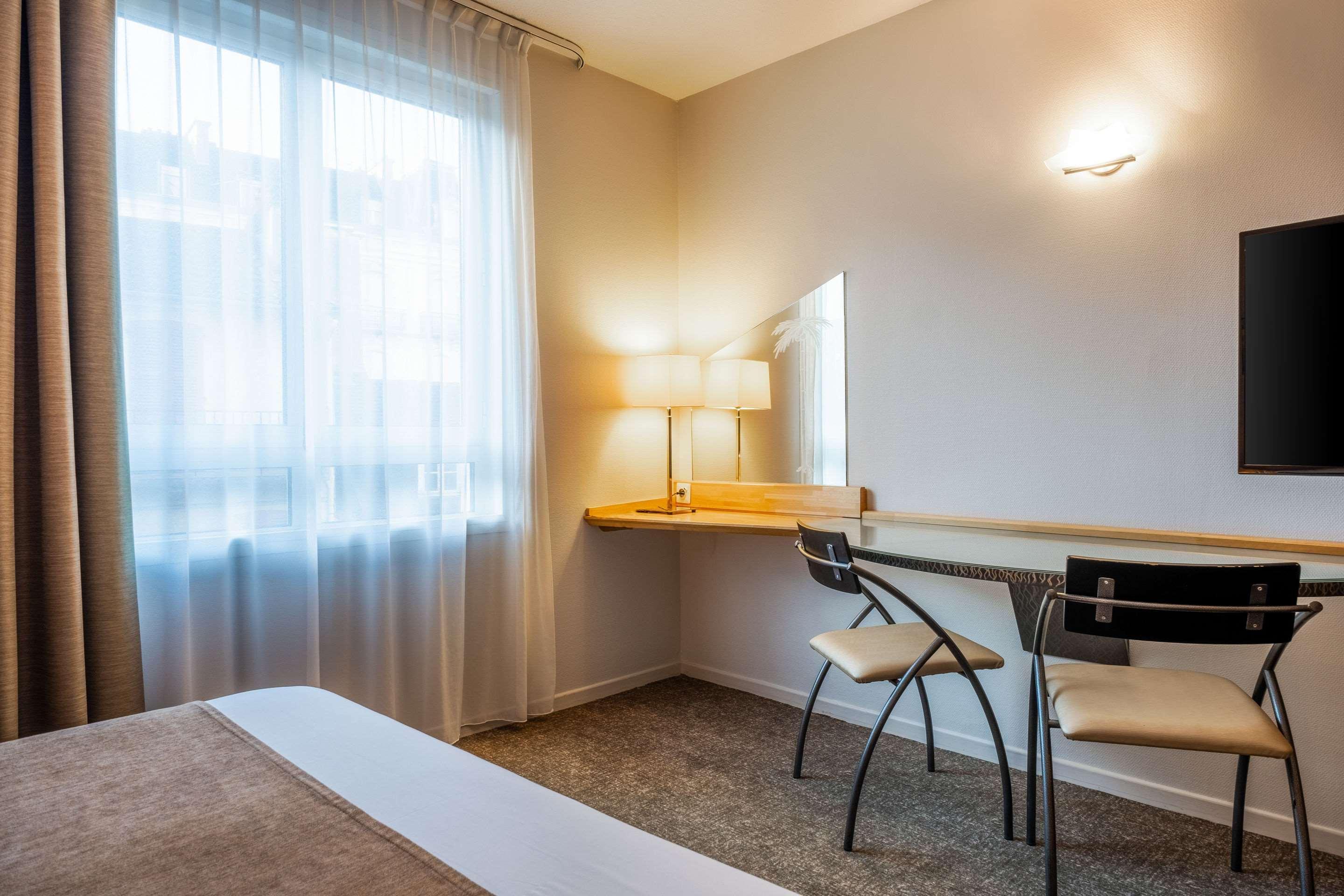 Quality Hotel Pau Centre Bosquet Екстер'єр фото