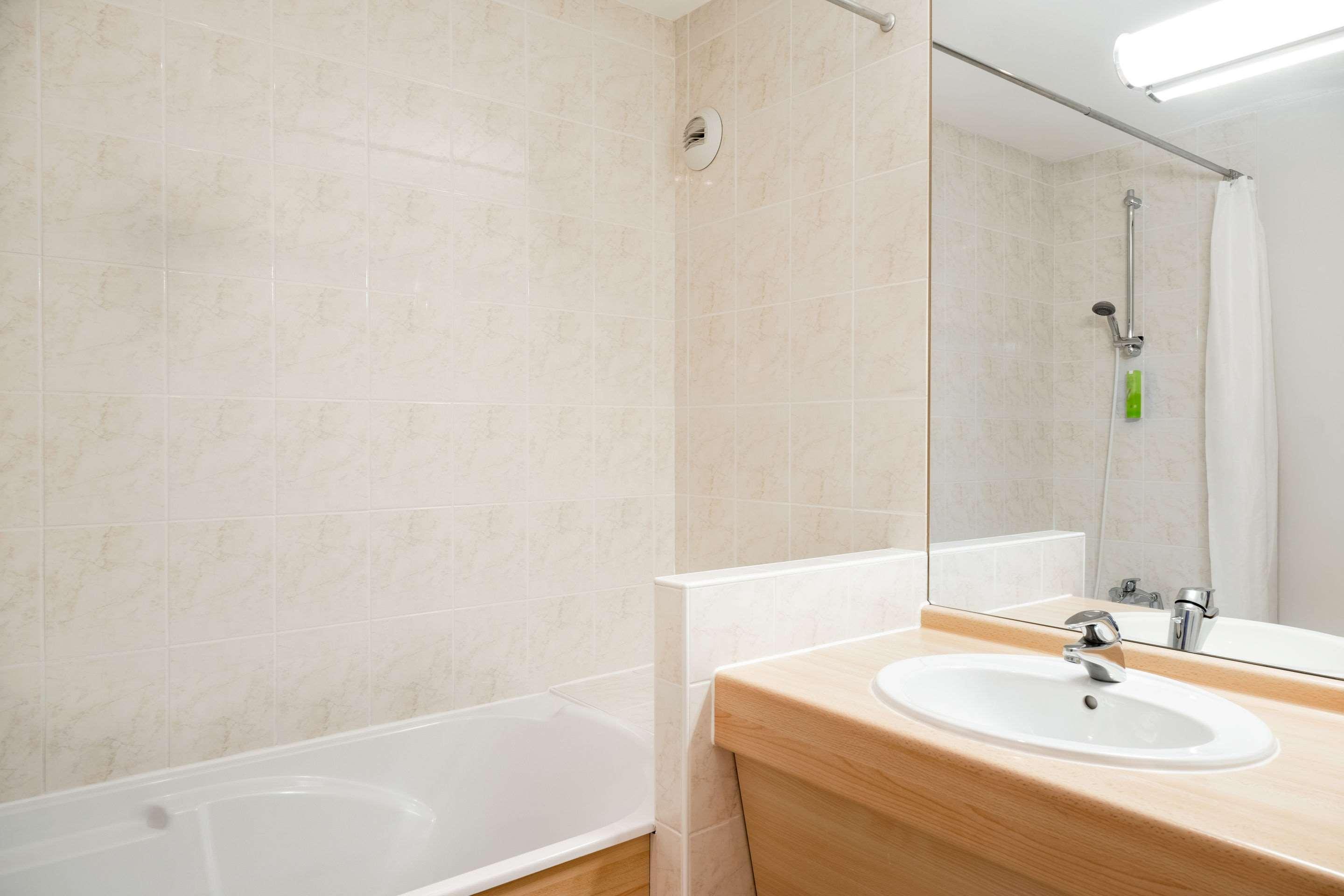 Quality Hotel Pau Centre Bosquet Екстер'єр фото
