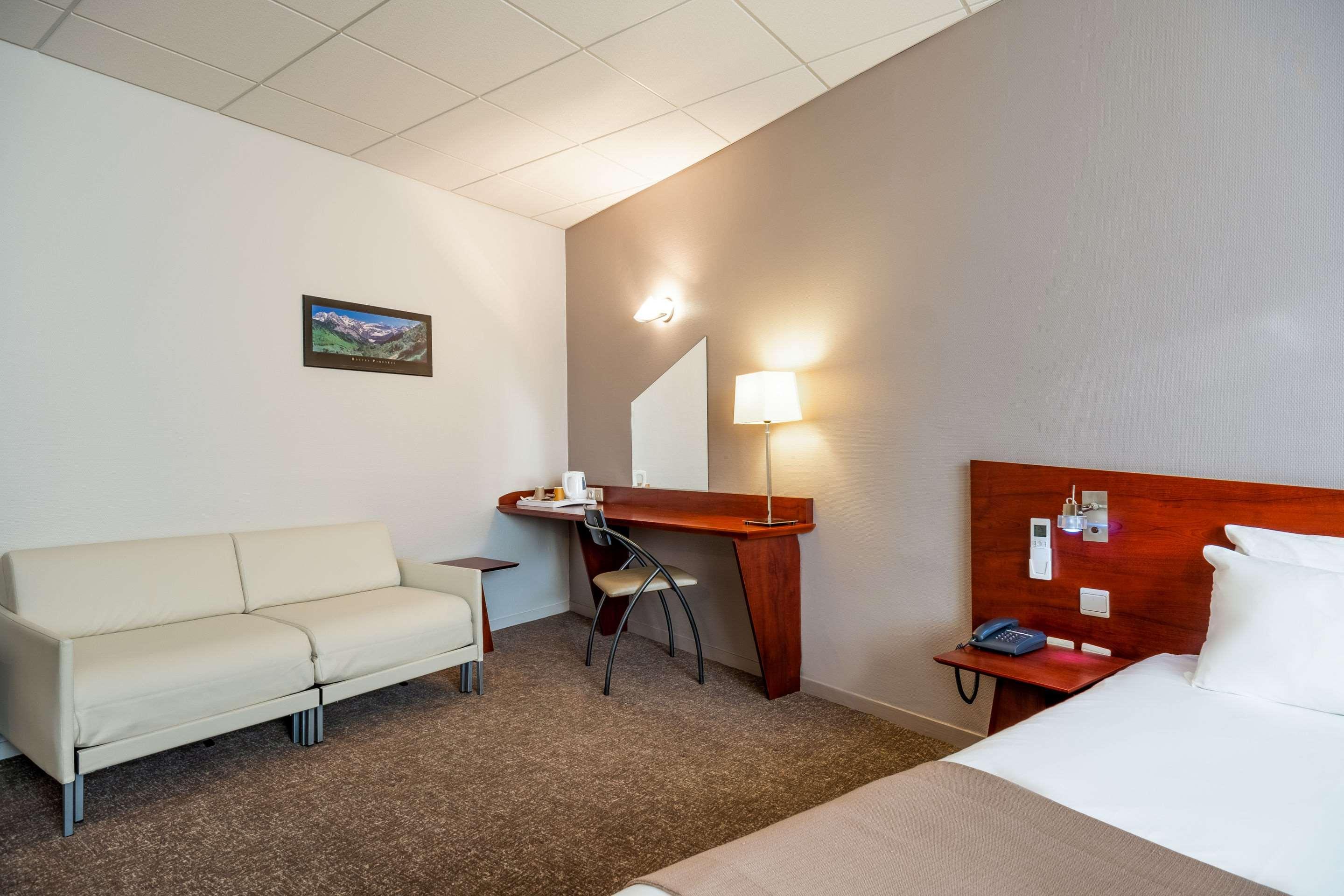 Quality Hotel Pau Centre Bosquet Екстер'єр фото