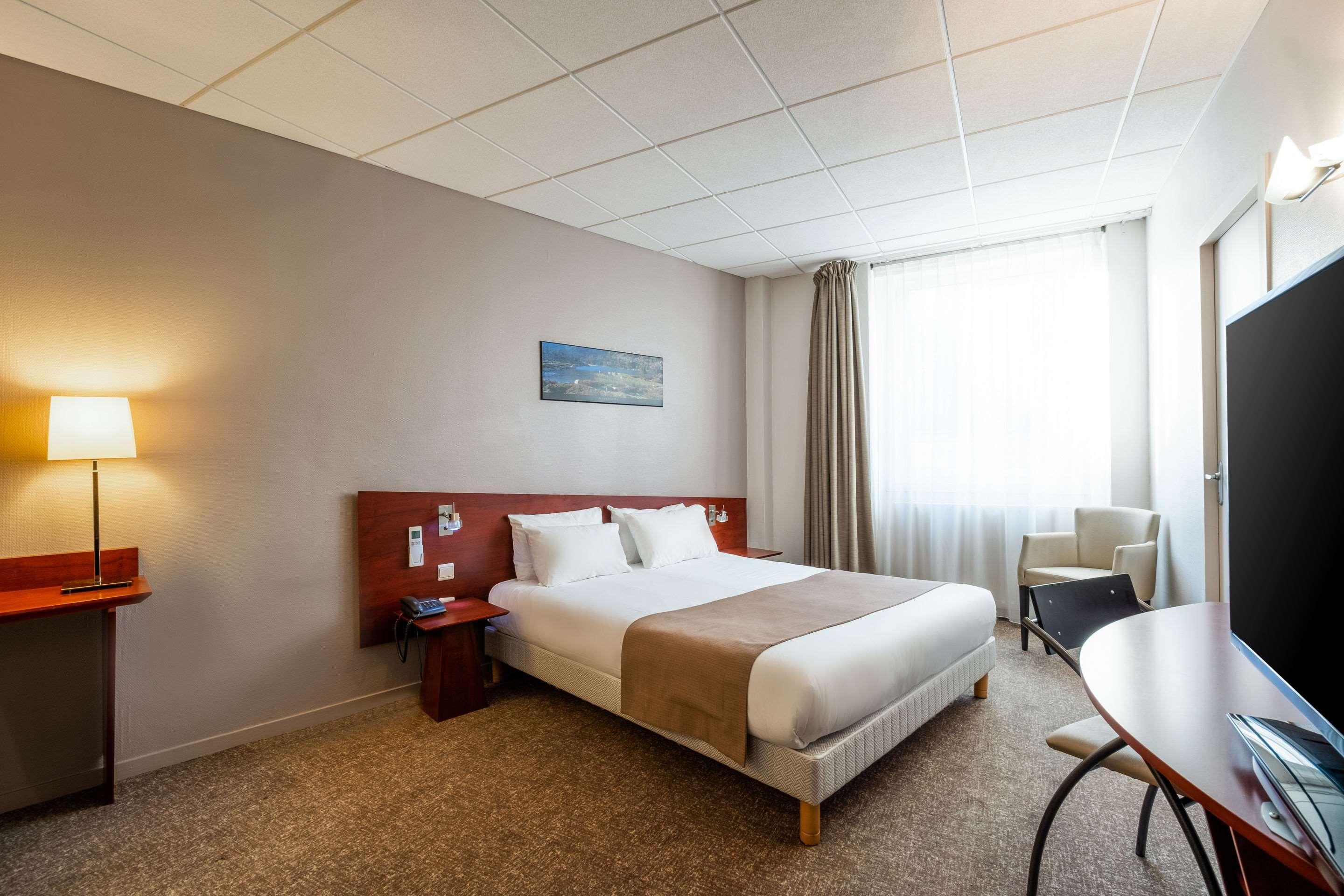 Quality Hotel Pau Centre Bosquet Екстер'єр фото