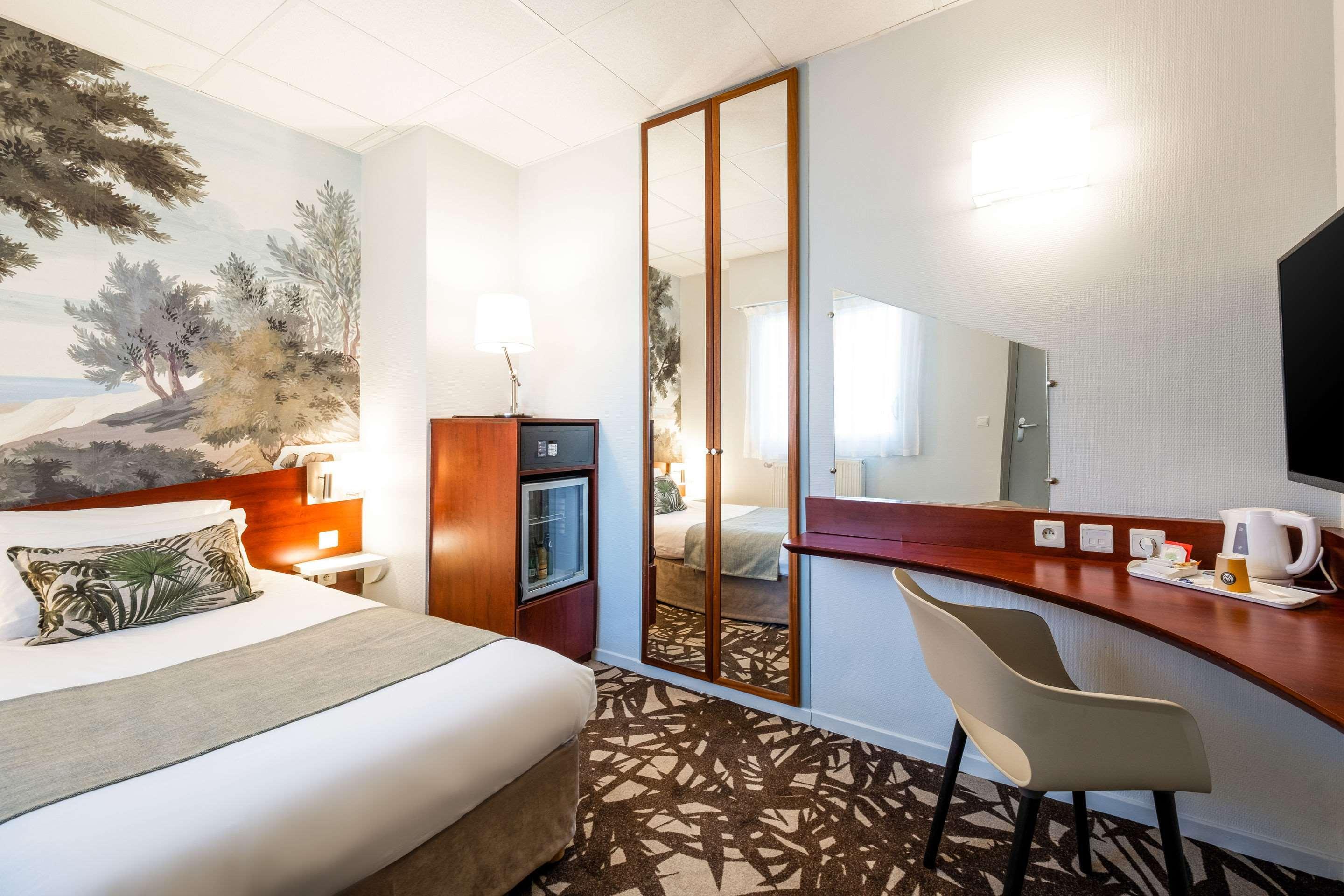 Quality Hotel Pau Centre Bosquet Екстер'єр фото